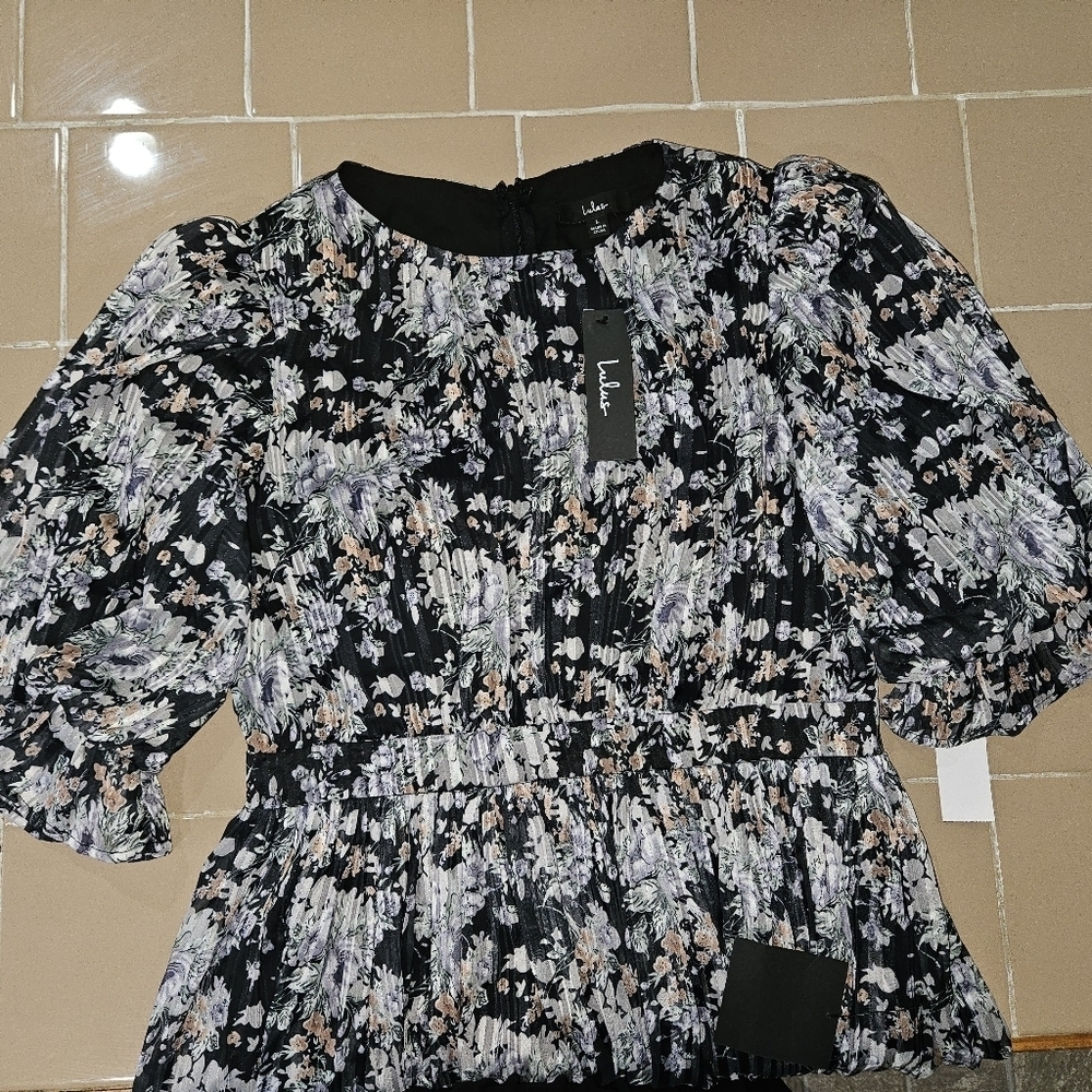 Lulus Floral Print Skater Mini Dress (L) NWT! - Picture 4 of 6